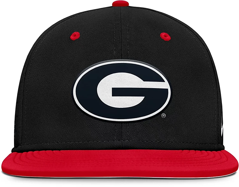Nike Men's Georgia DF Structured Aero Bill Fitted Cap