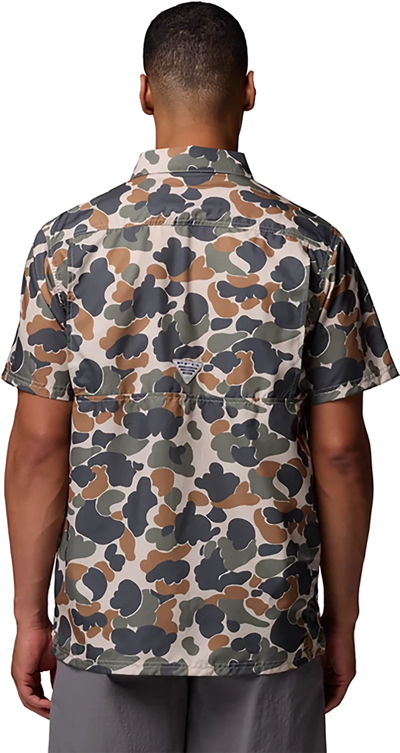 Columbia Sportswear Men's Louisiana State University CLG Super Slack Tide Button-Up Shirt