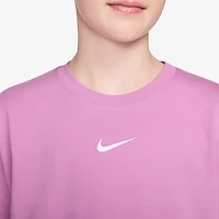 Nike Girls' Sportswear Boyfriend Essential Tee LBR