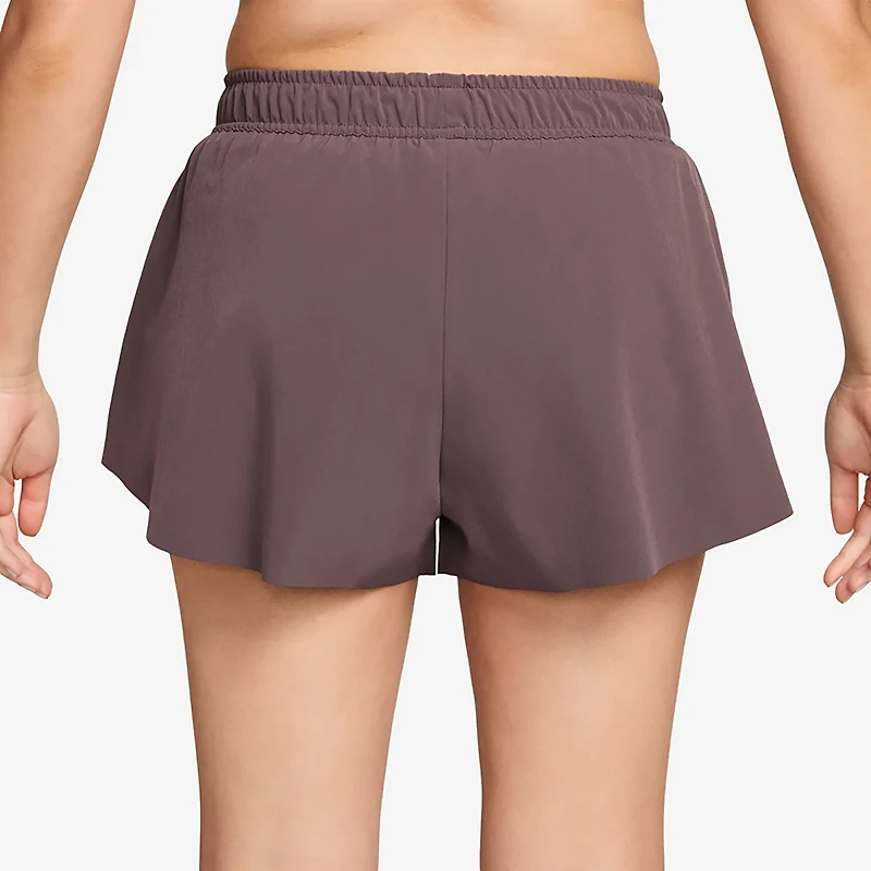 Nike Women's One Dri-FIT Mid-Rise Shorts 3