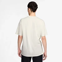 Nike Men's Sportswear Loose Beauty Air T-shirt