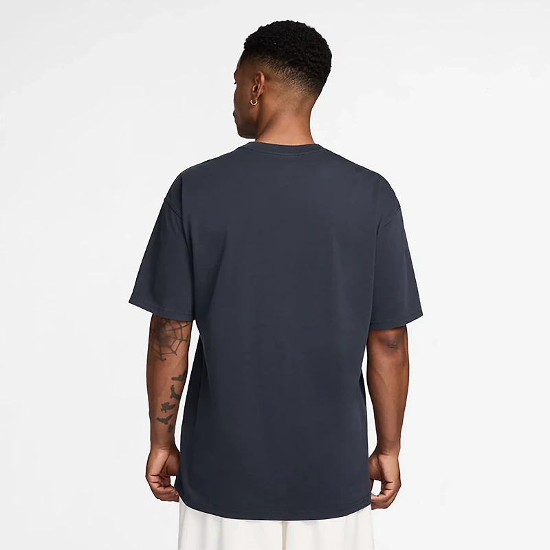 Nike Men's Sportswear Loose Beauty Air T-shirt
