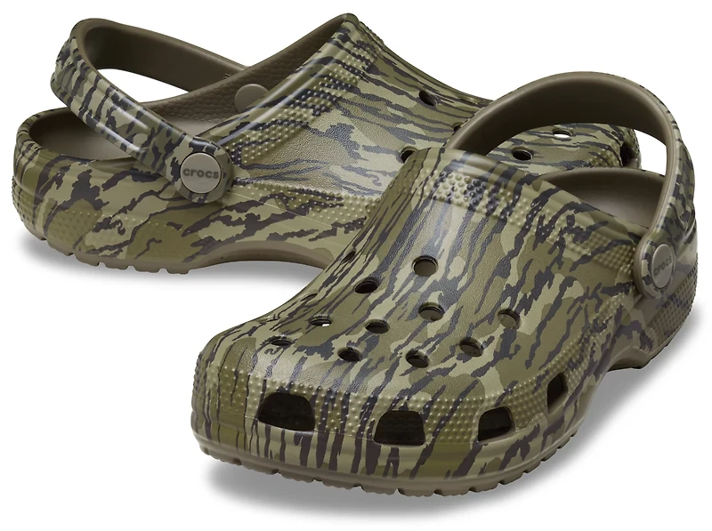 Crocs Classic Mossy Oak Bottomland Clogs