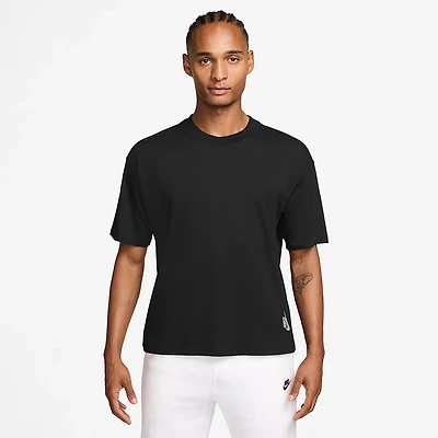 Nike Men's Sportswear T-shirt
