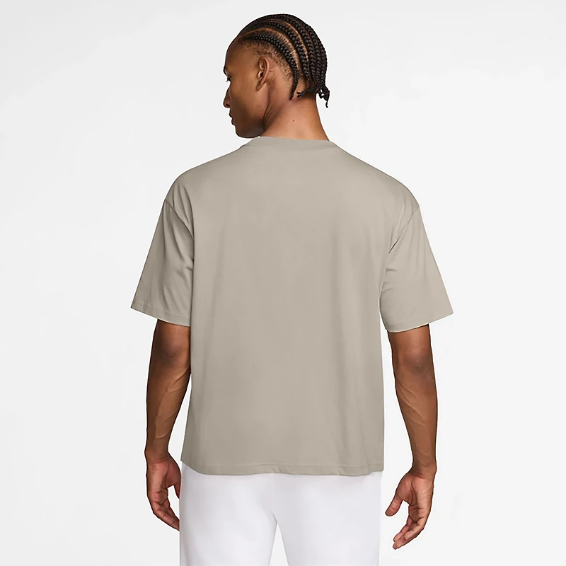 Nike Men's Sportswear T-shirt