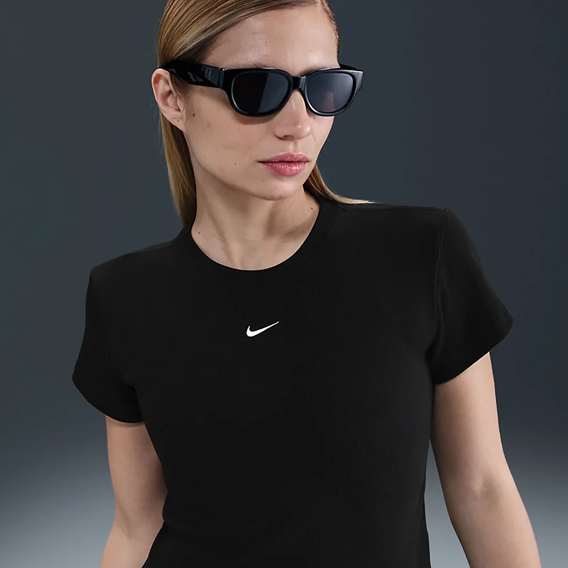 Nike Women's Sportswear T-shirt