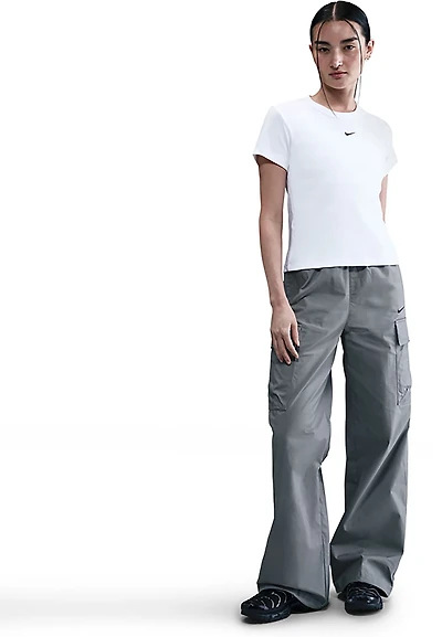 Nike Women's Sportswear T-shirt