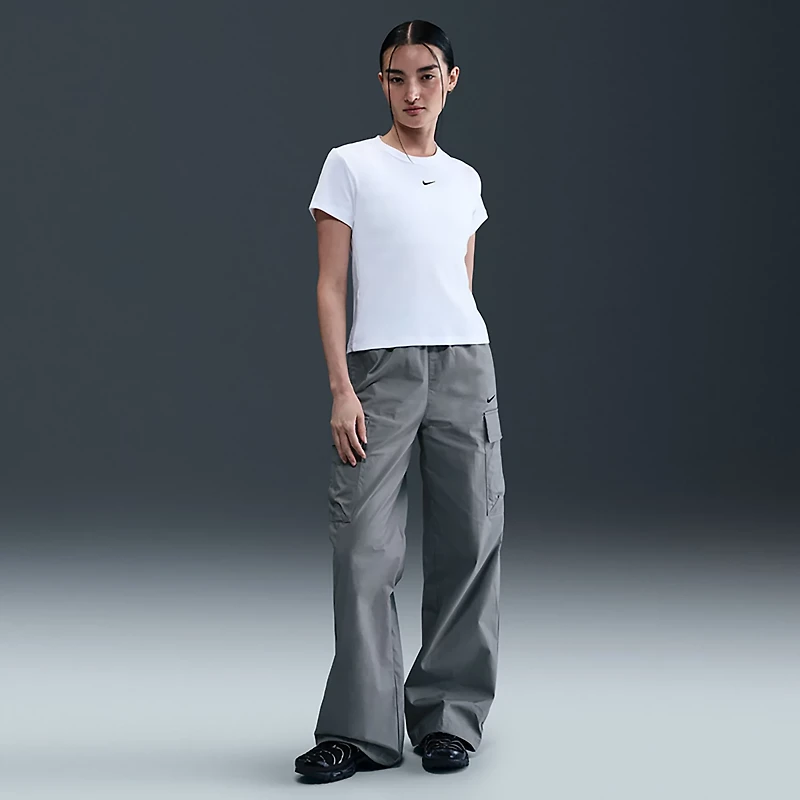 Nike Women's Sportswear T-shirt