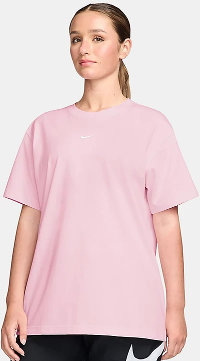 Nike Women's Sportswear Classic Short Sleeve T-shirt