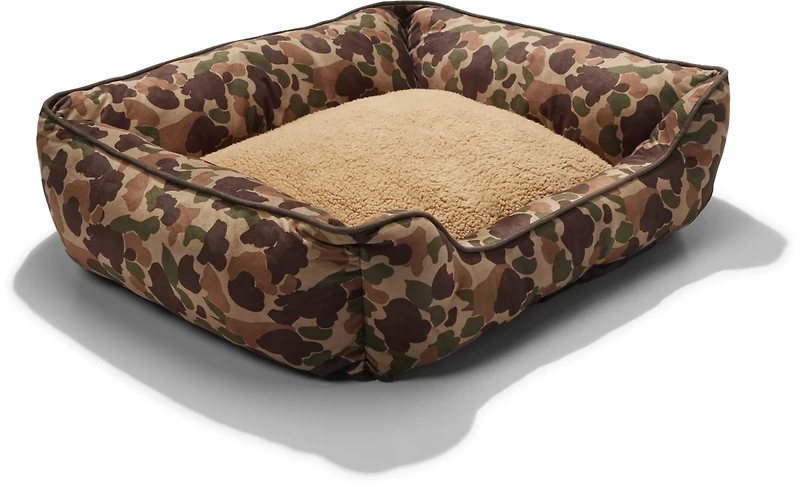 Magellan Outdoors Printed Sofa Pet Bed