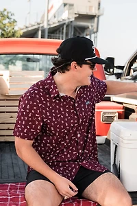 BURLEBO Men's Texas Pride Performance Button Up T-shirt