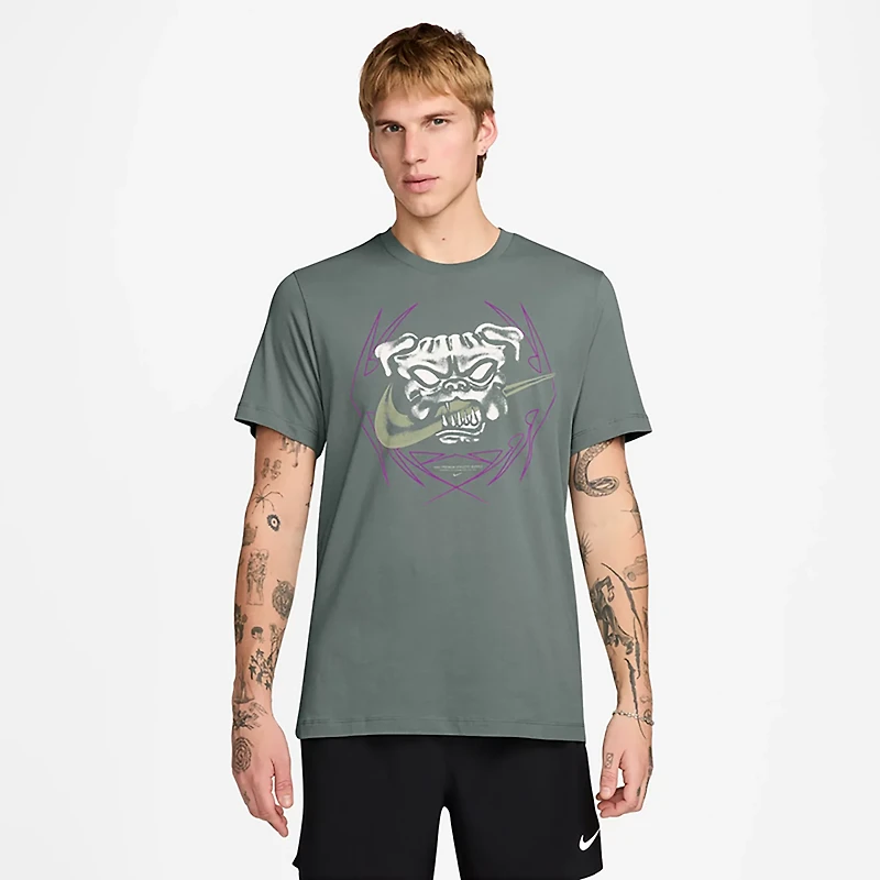 Nike Men's Modern Fitness Graphic T-shirt
