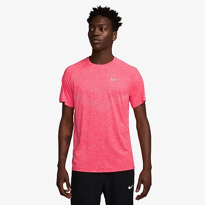 Nike Men's Stride Dri-FIT ADV Running T-shirt