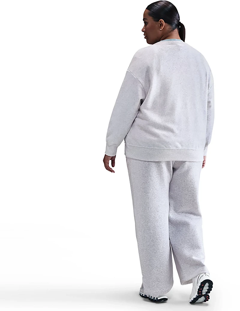 Nike Women's Sportswear Club Fleece Plus Crew Neck Sweatshirt