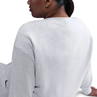 Nike Women's Sportswear Club Fleece Plus Crew Neck Sweatshirt