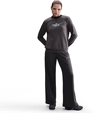 Nike Women's Sportswear Club Crew Sweatshirt