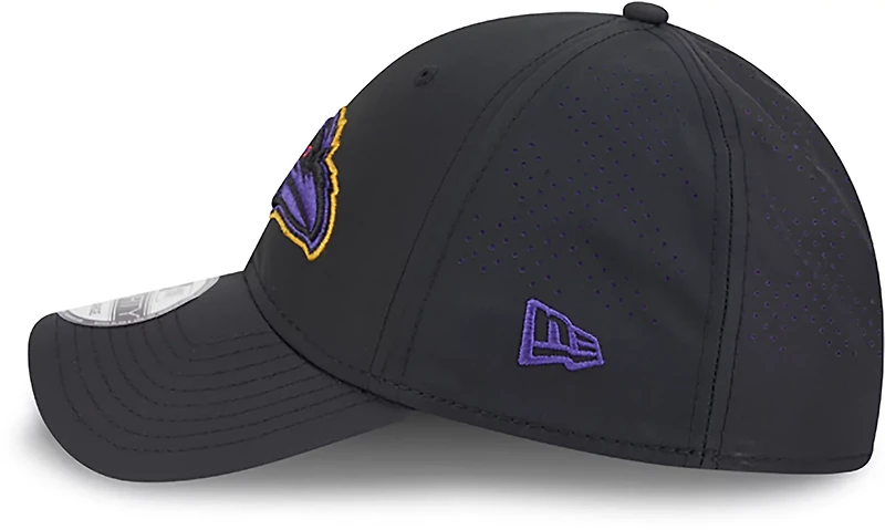 New Era Men's Ravens Night Black 39THIRTY Cap