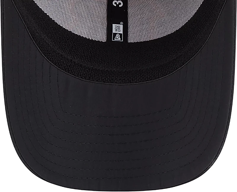 New Era Men's Bengals Night Black 39THIRTY Cap