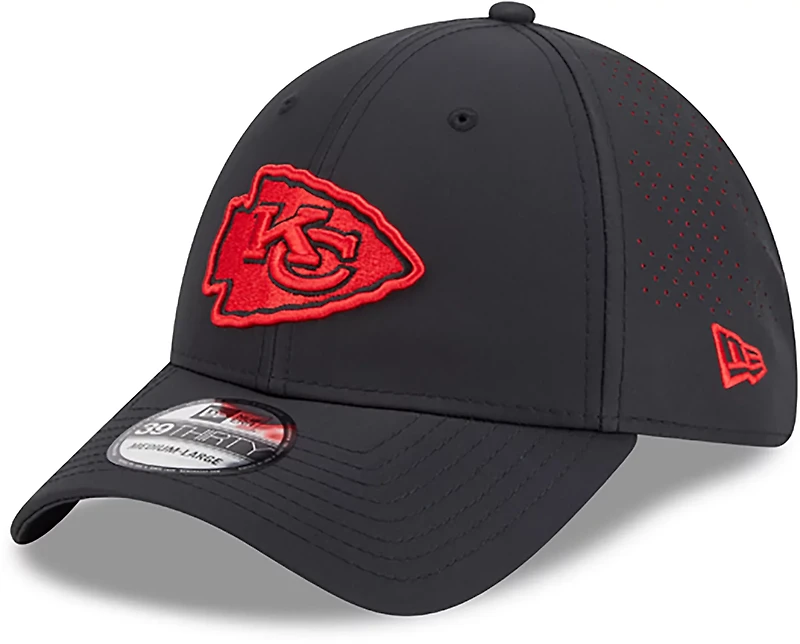 New Era Men's Kansas City Chiefs Night Black 39THIRTY Cap