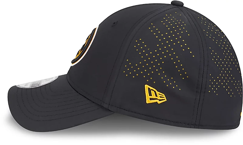 New Era Men's Steelers Night Black 39THIRTY Cap