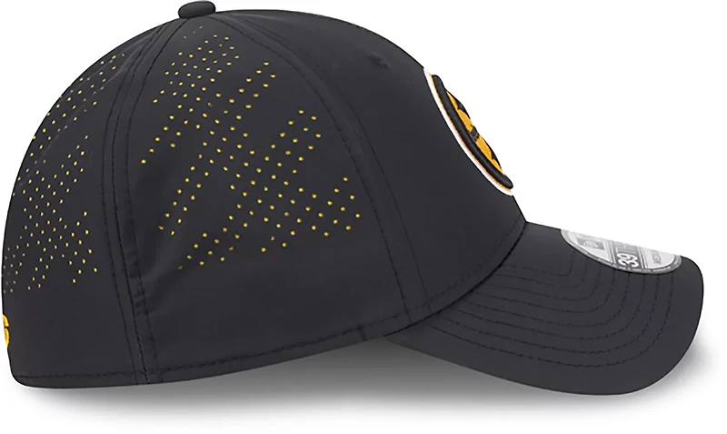 New Era Men's Steelers Night Black 39THIRTY Cap