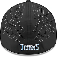 New Era Men's Titans Night Black 39THIRTY Cap