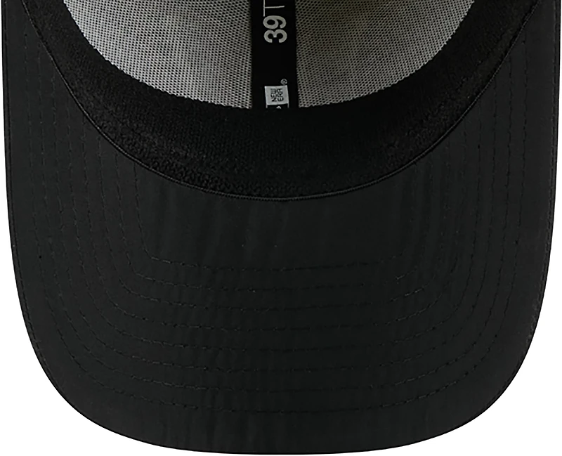 New Era Men's Commanders Night Black 39THIRTY Cap