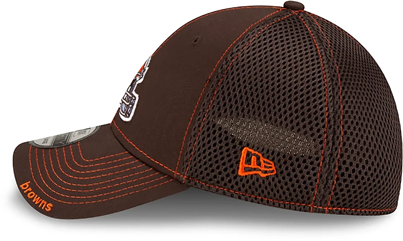 New Era Men's Browns Neo 39THIRTY Cap