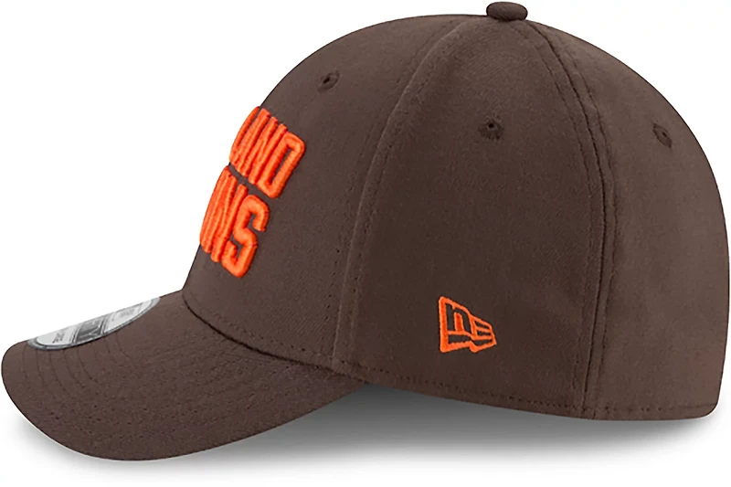 New Era Men's Browns Team Classic 39THIRTY Cap