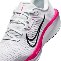 Nike Women's Quest 6 Running Shoes