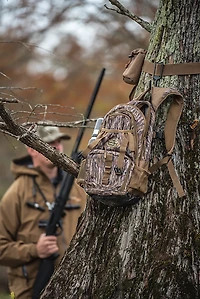 Rig'Em Right Outdoors Stump Jumper Backpack
