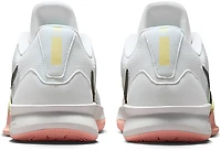 Nike Women's Sabrina 3 Basketball Shoes