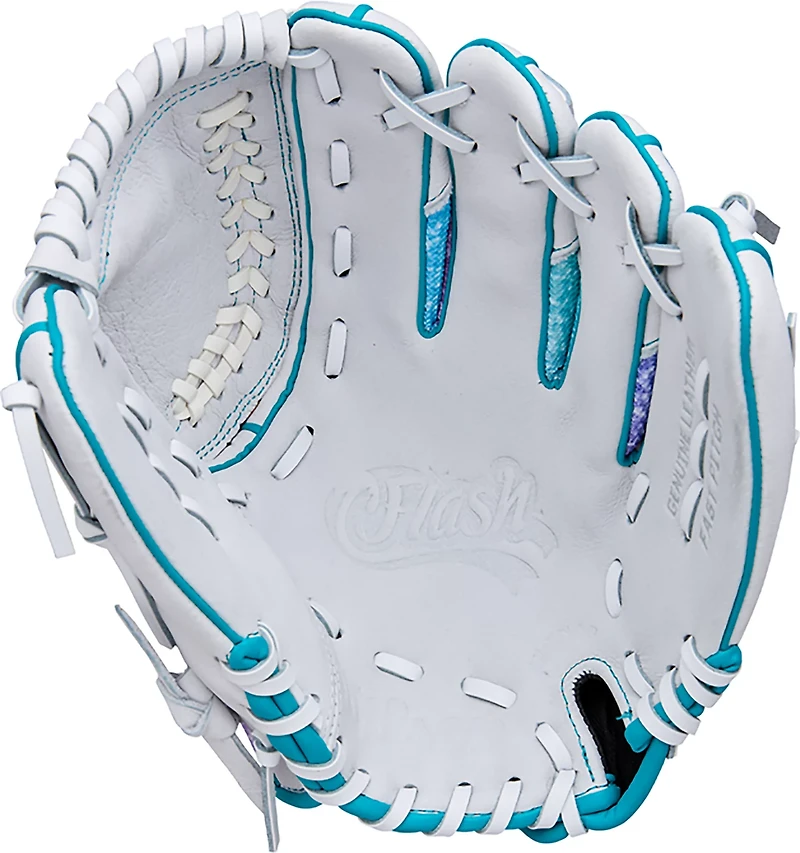 Wilson in A440 Flash Fielding Fast Pitch Glove