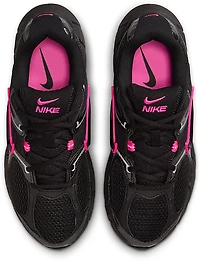 Nike Women's V5 Runner Shoes