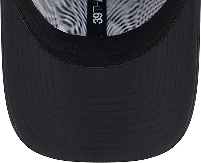 New Era Men's Grizzlies Night Black 39THIRTY Cap