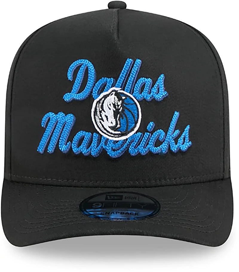 New Era Adults' Dallas Mavericks 9FIFTY Chainstitch Cap