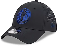 New Era Men's Mavericks Night Black 39THIRTY Cap