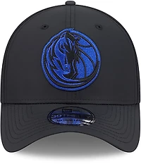 New Era Men's Mavericks Night Black 39THIRTY Cap