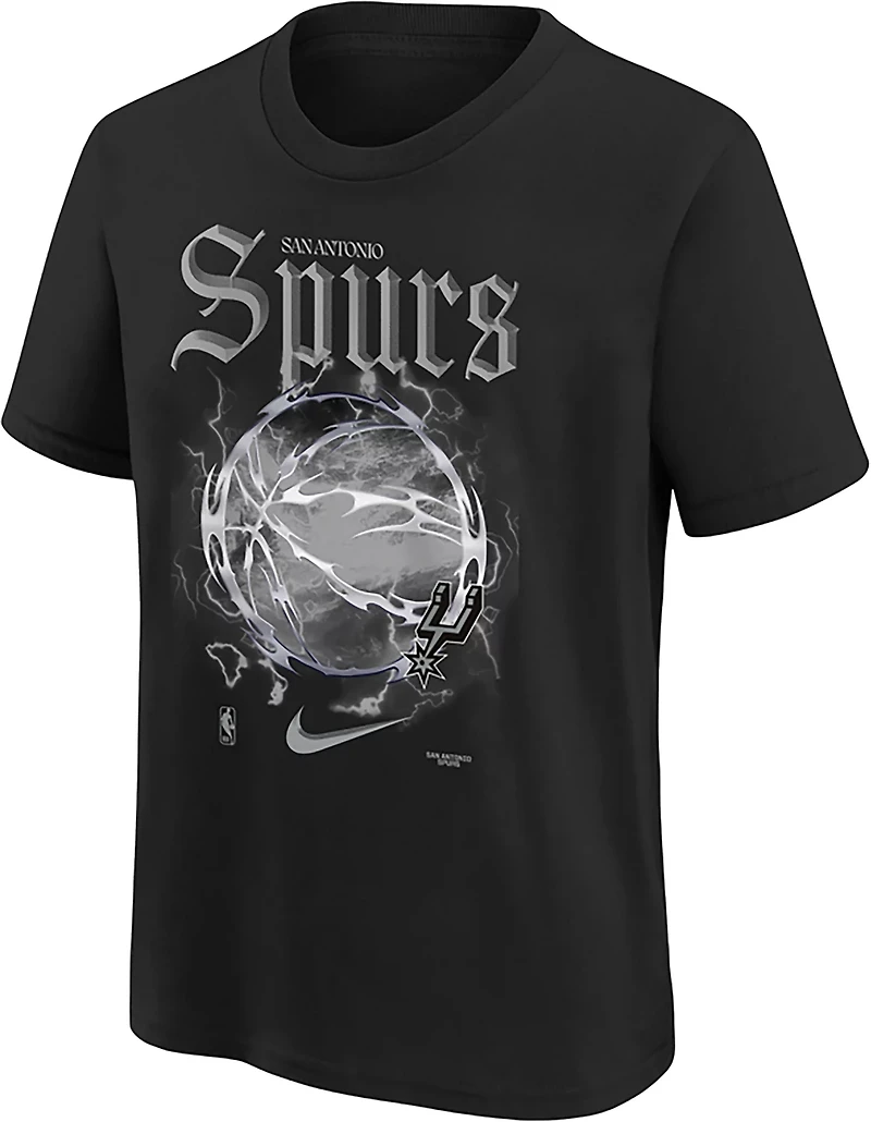 Nike Youth's San Antonio Spurs Courtside '25-'26 Edition Hal OGC Short Sleeve T-shirt