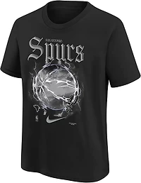 Nike Youth's San Antonio Spurs Courtside '25-'26 Edition Hal OGC Short Sleeve T-shirt