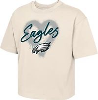 Outerstuff Girls' Eagles Spray Heart Boxy T-shirt