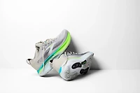 Brooks Men's Adrenaline GTS 25 Running Shoes