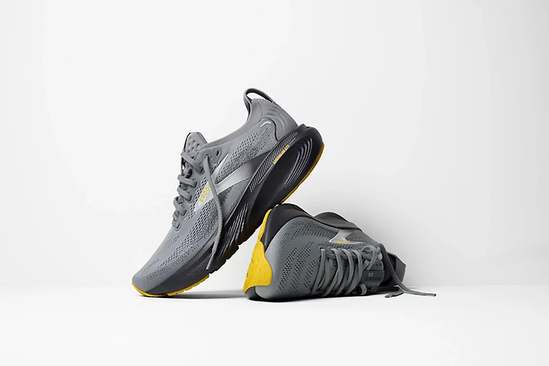 Brooks Men's Adrenaline GTS 25 Running Shoes