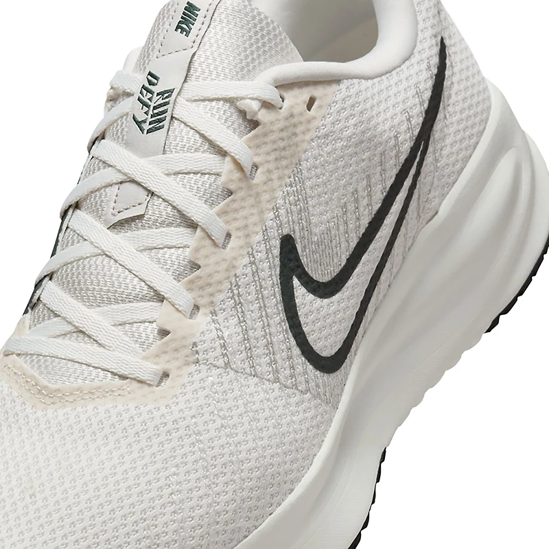 Nike Men's Run Defy Road Running Shoes