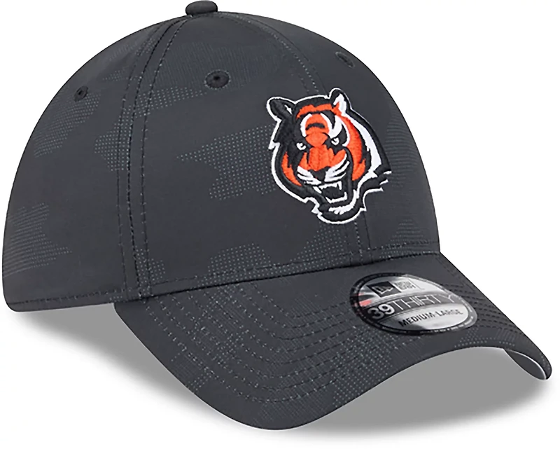 New Era Men's Bengals Tonal Camo OTC 39THIRTY Cap