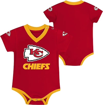 Outerstuff Infants' Chiefs Team Captain N&N Creeper