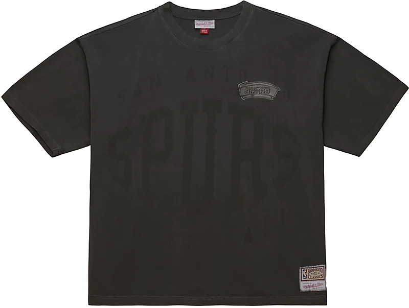 Mitchell & Ness Men's San Antonio Spurs Downtown Collection Washed Premium Graphic T-shirt