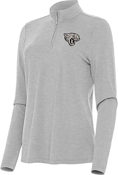 Antigua Women's Los Angeles Rams Figure 1/2-Zip Pullover Top