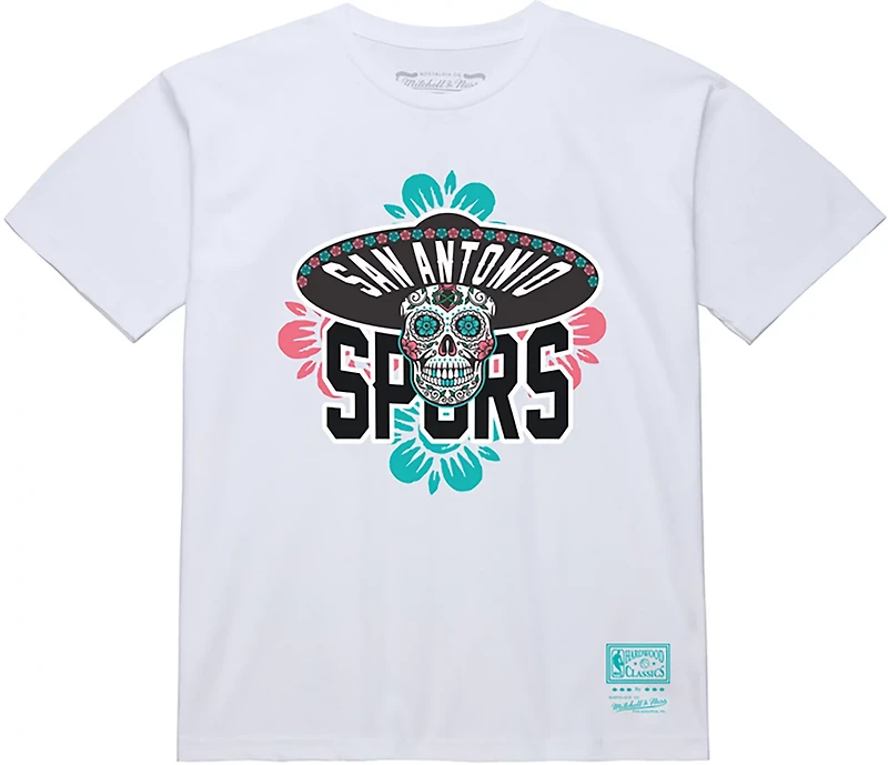 Mitchell & Ness Men's San Antonio Spurs Fiesta Skull Graphic T-shirt