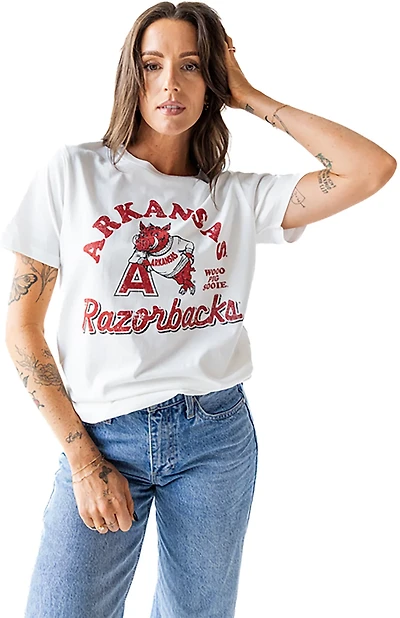 Gameday Social Women's Arkansas Razorbacks Archival Arch Short Sleeve T-shirt